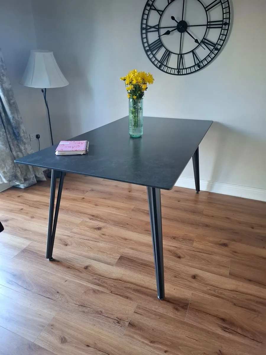 1.6m dining table or office table - Image 1