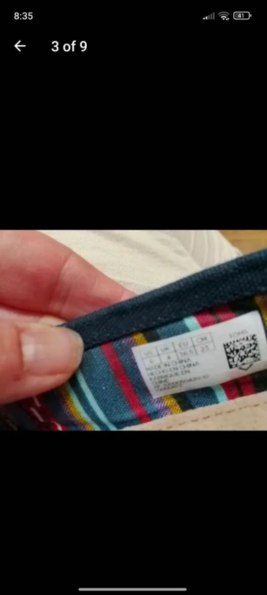 Tom's classic canvas shoes - Image 3