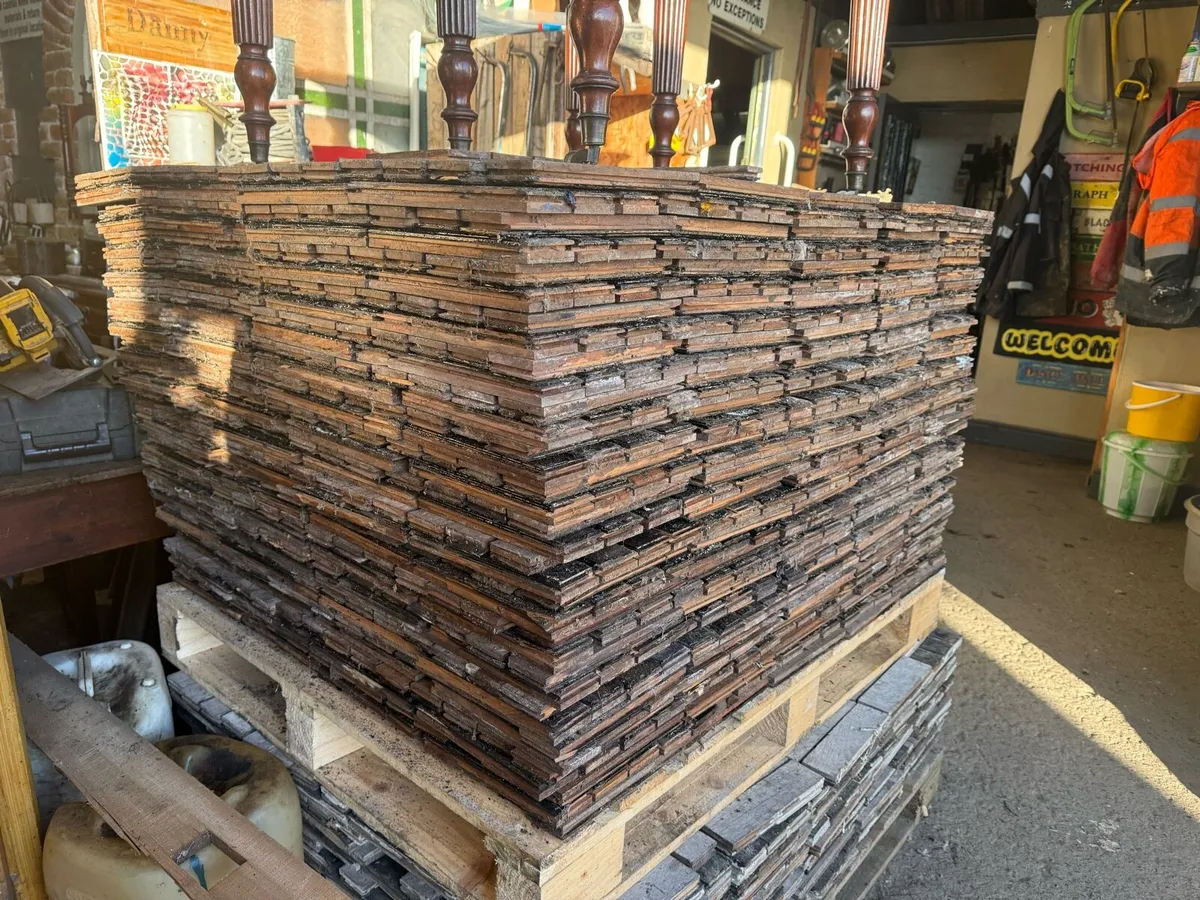 Teak parquet flooring - Image 1