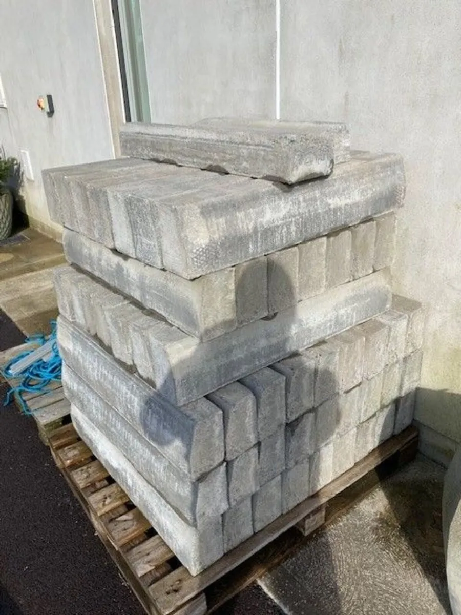 Half Battered Kerbing (915 x 175 x 125mm) for sale