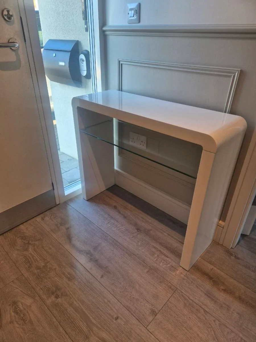 White Hall Table - Image 2
