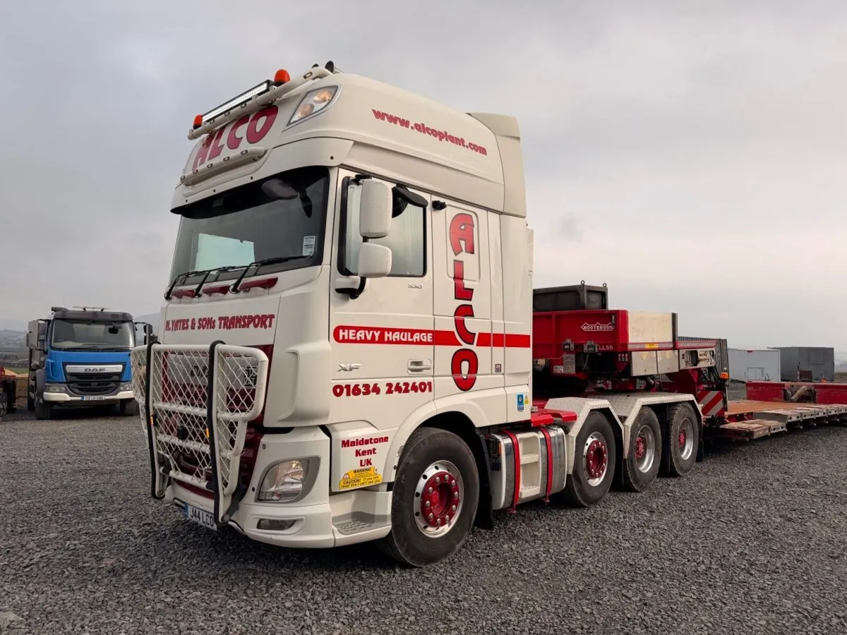 2021 Daf XF 530 ...150 TON...8X4...STGO 3....300 K - Image 3