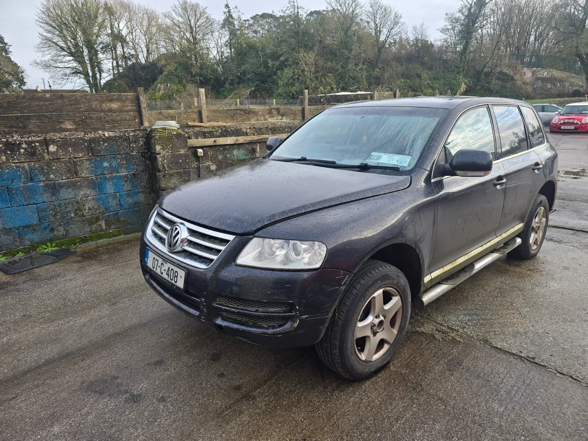 07 volkswagen touareg - Image 1