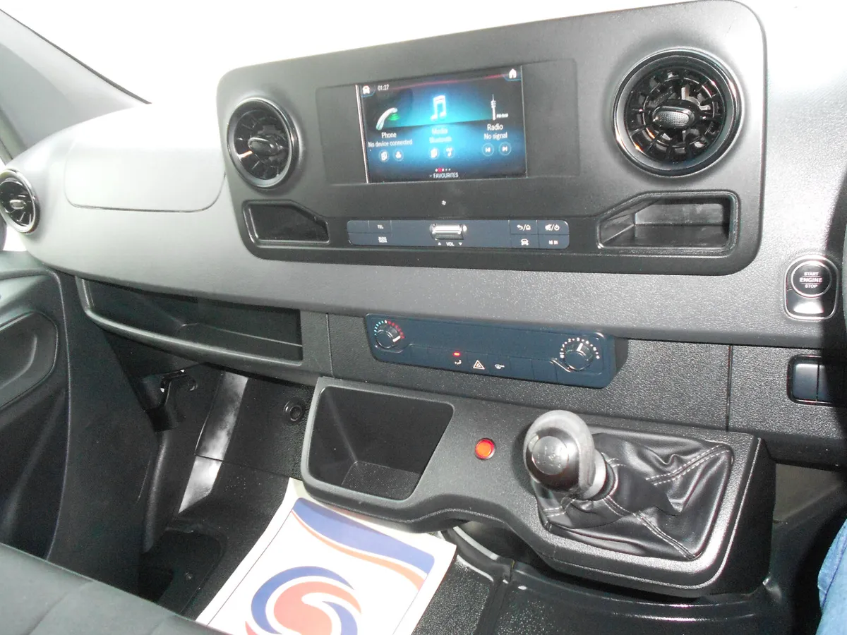 Mercedes-Benz Sprinter 2022 - Image 1