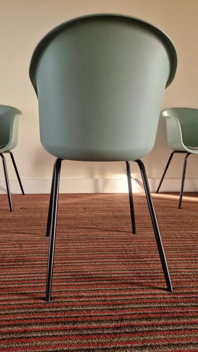 4 Kitchen Chairs - Image 4