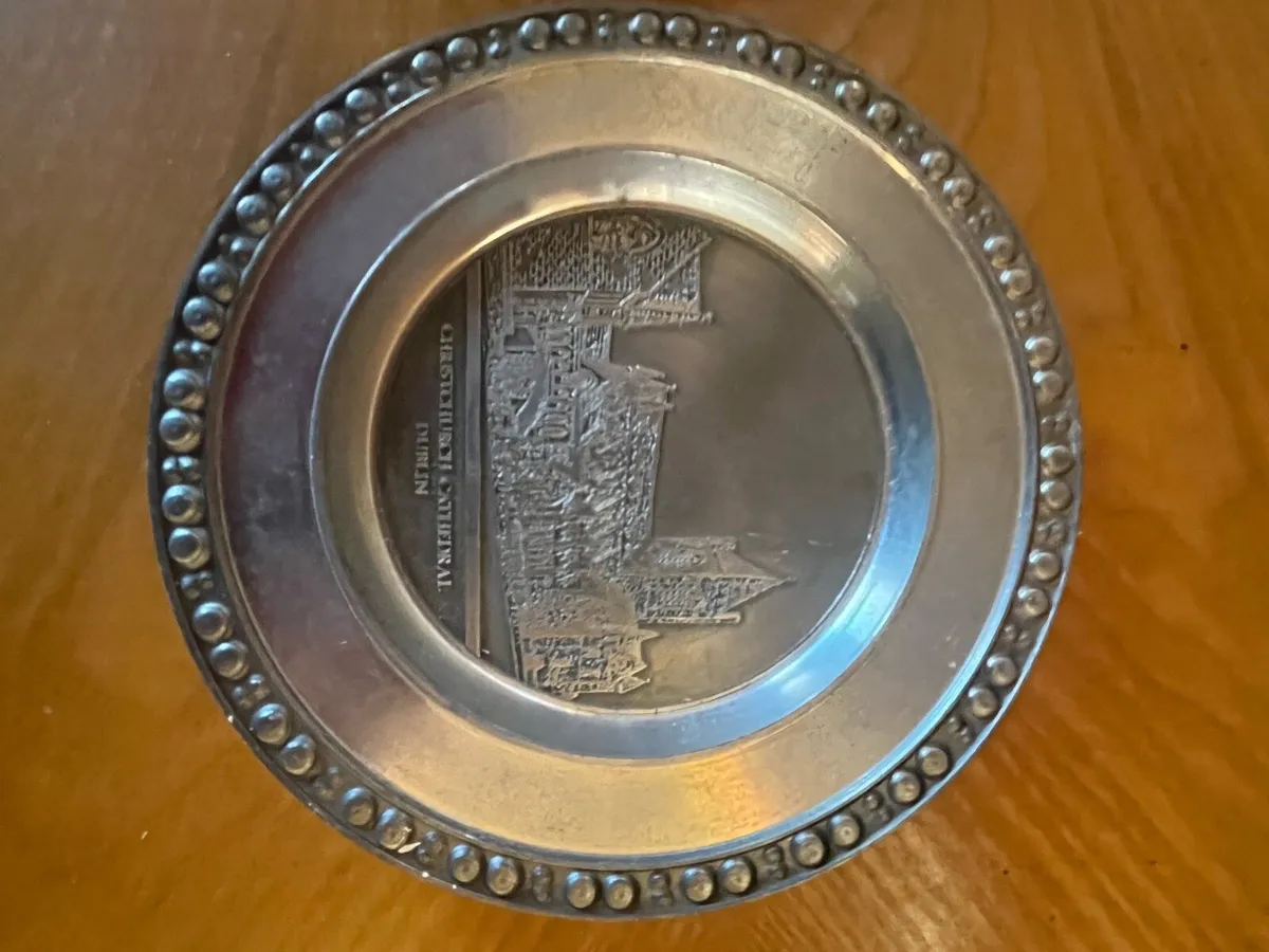 Dublin plates by Mullingar Pewter - Image 2