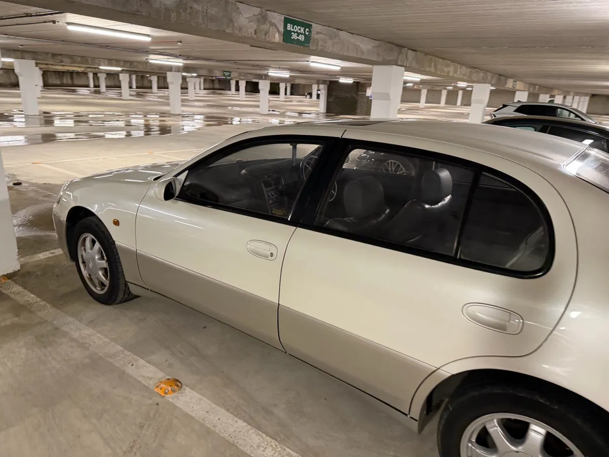 Lexus GS300 1996 classic - Image 4