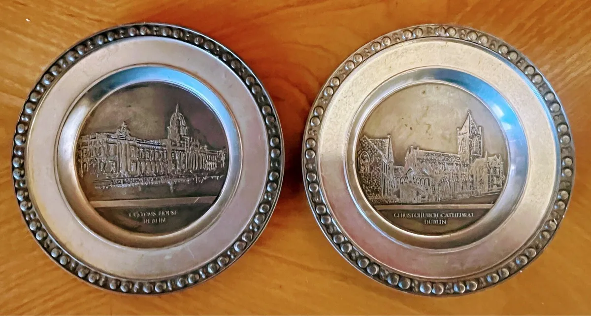 Dublin plates by Mullingar Pewter - Image 1