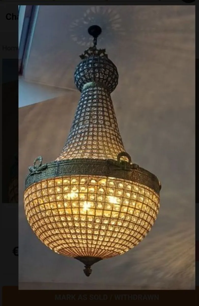 2 x Chandeliers - Image 1