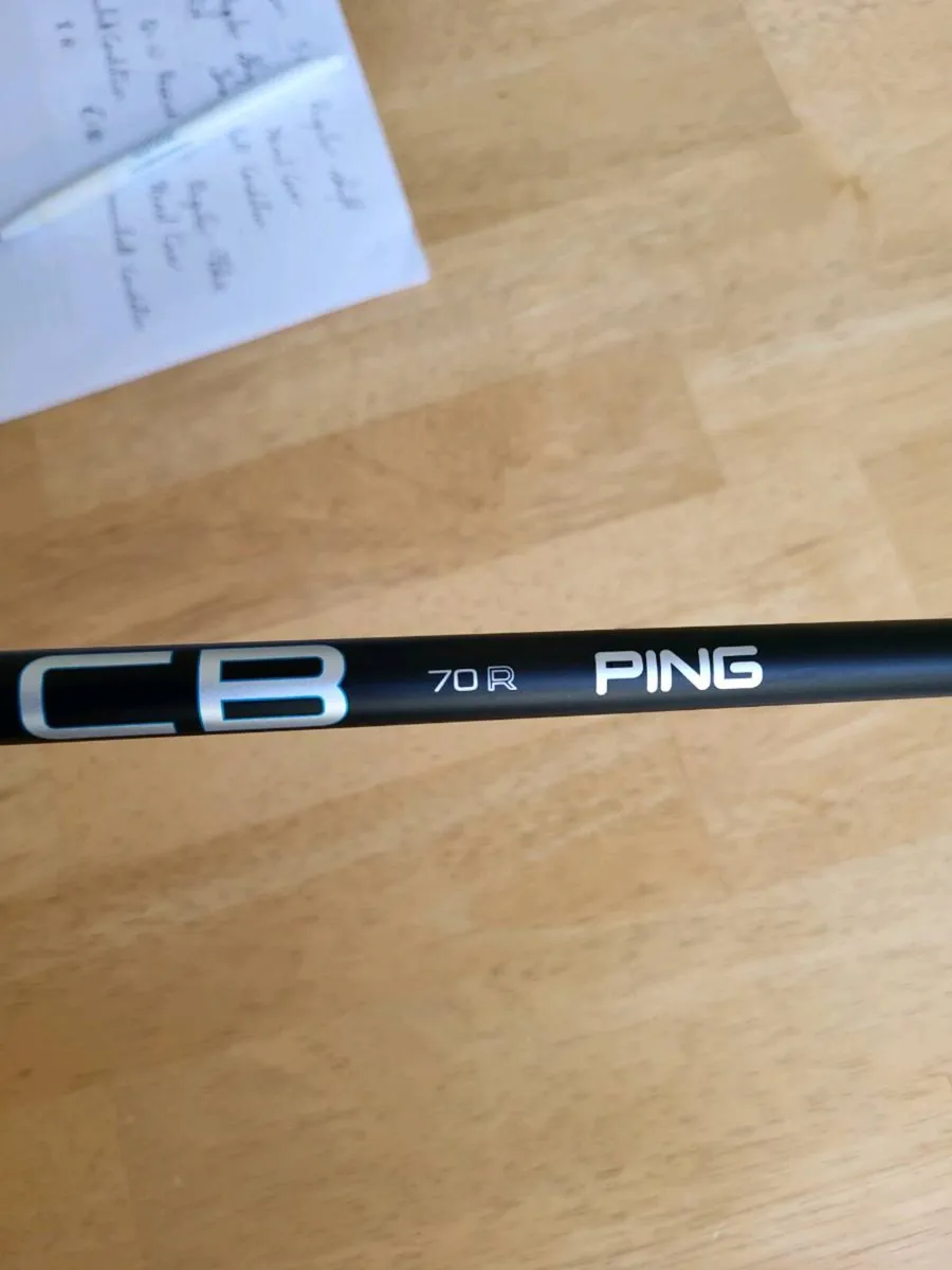 Immaculate selection of hybrid/rescue clubs. - Image 2