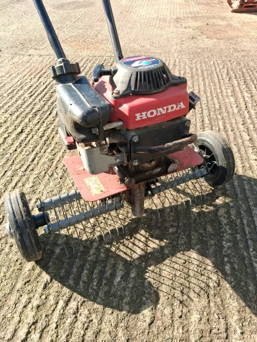 Honda tiller. Dethatcher ,rotavator - Image 3