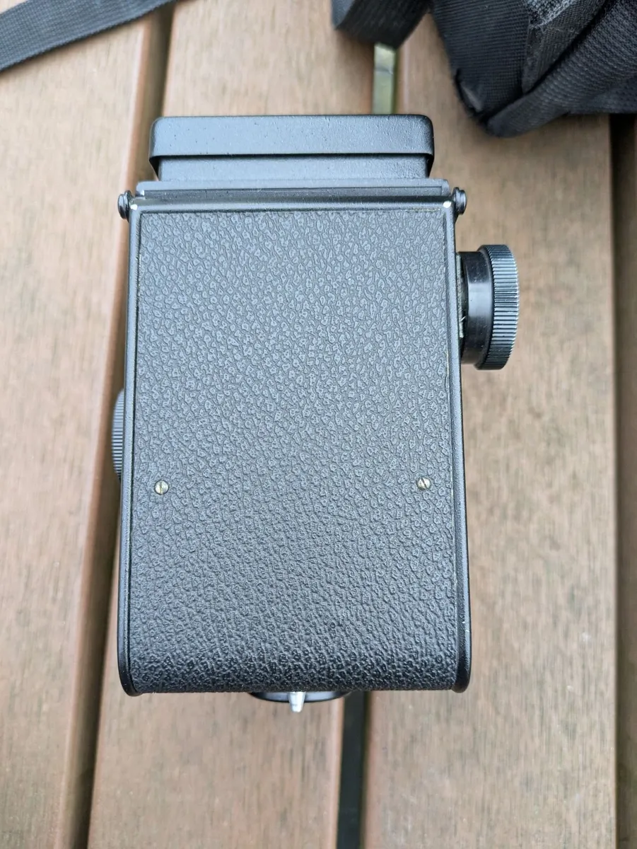 Start 66 S TLR 6X6 120 film camera - Image 3