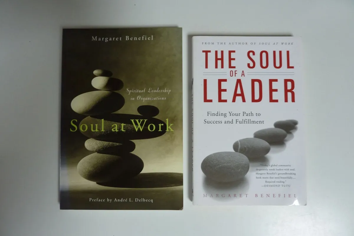 Non-fiction books - Image 1