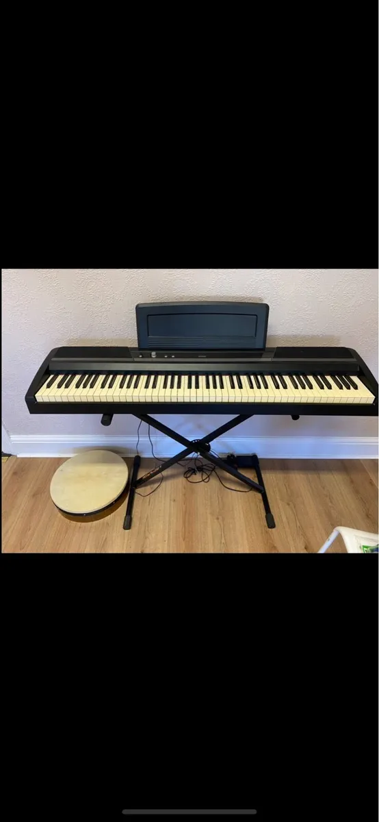 Piano Keyboard - Image 2