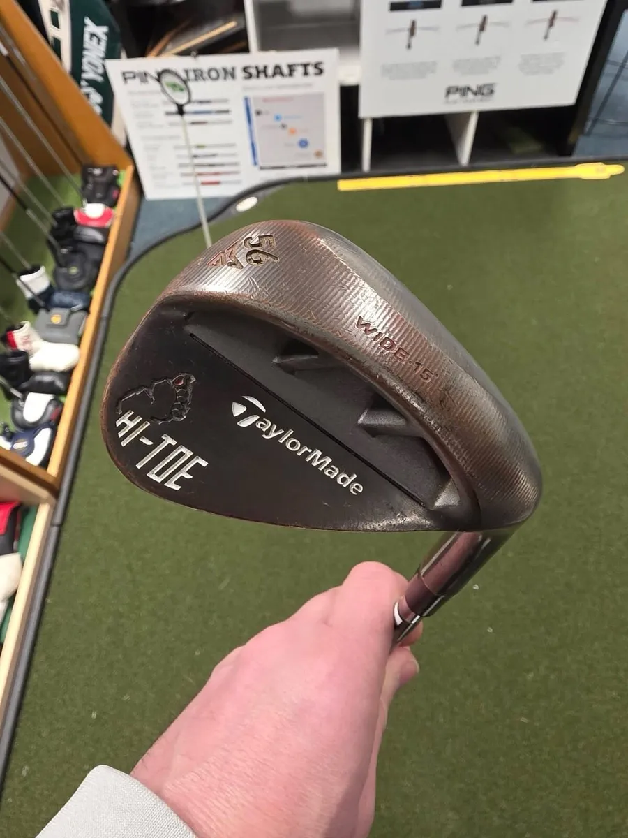 Taylormade Hi-Toe Sand Wedge - Image 1