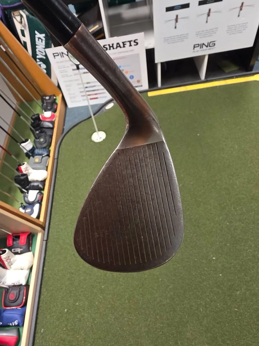 Taylormade Hi-Toe Sand Wedge - Image 3