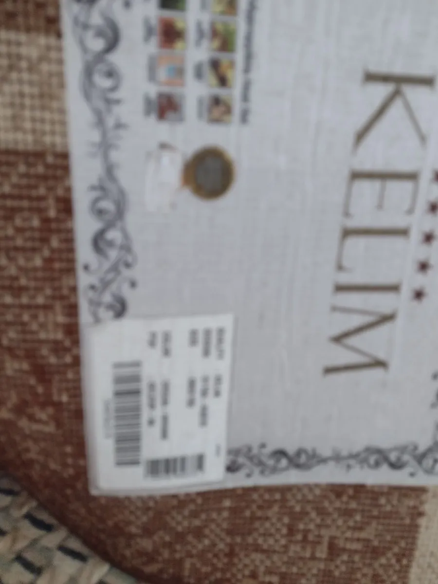 Clean beige/brown pattern rug - Image 4