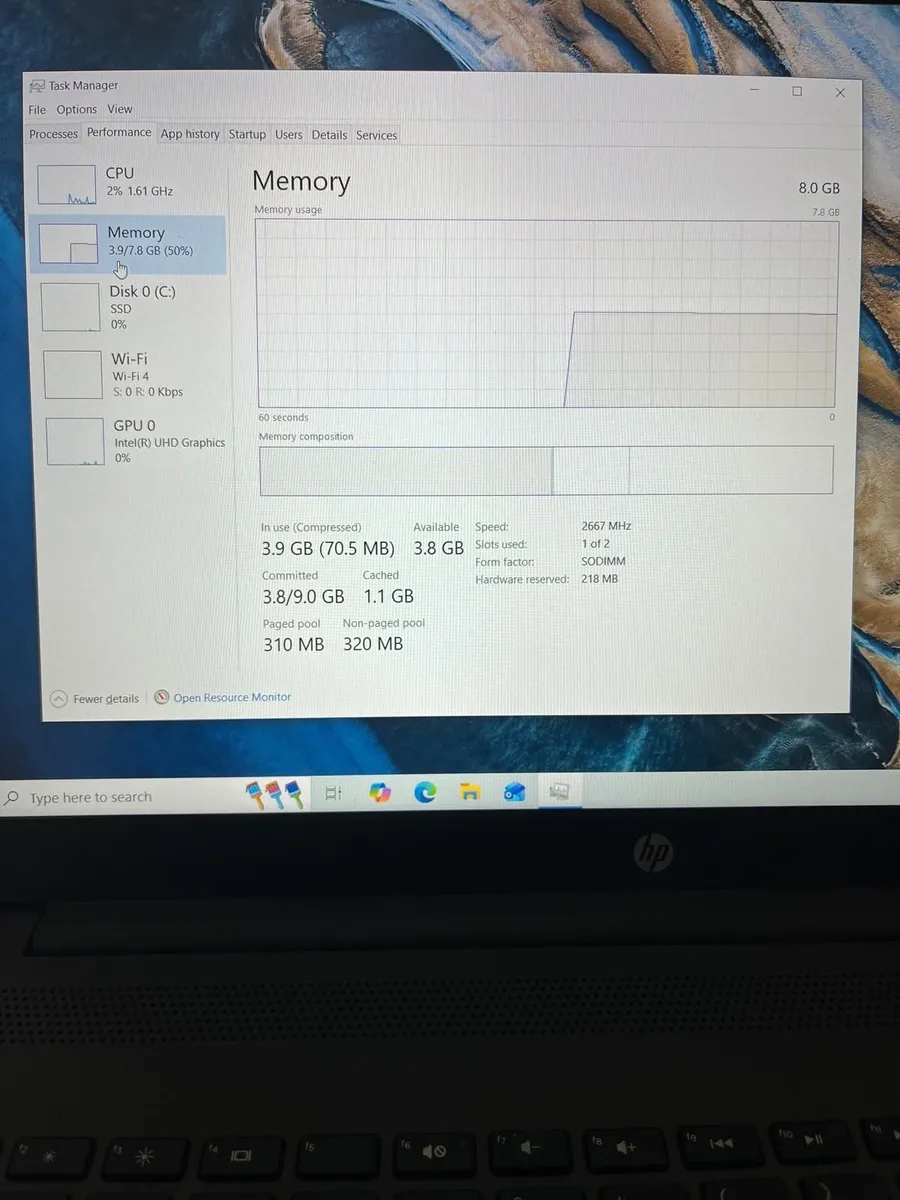 Laptop HP250 G8 Intel Core i5 - Image 4