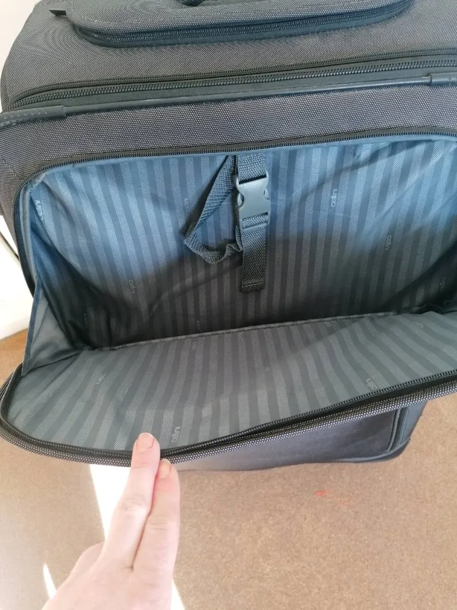 Large Cellini suitcase - Image 2