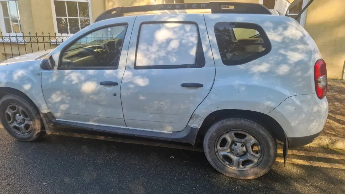 Dacia Duster 2018 Van - Image 3