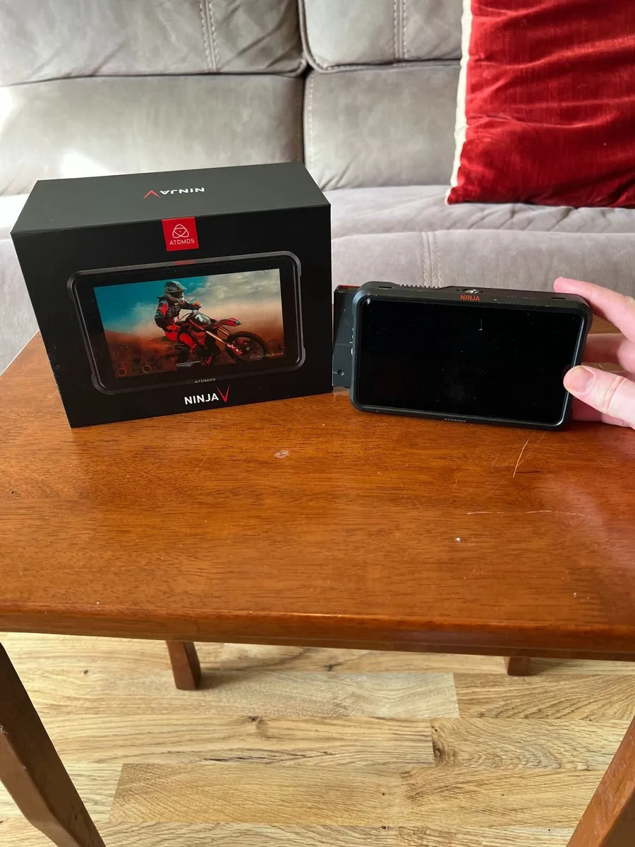 Atomos Ninja V 5 4K HDR monitor - Image 1