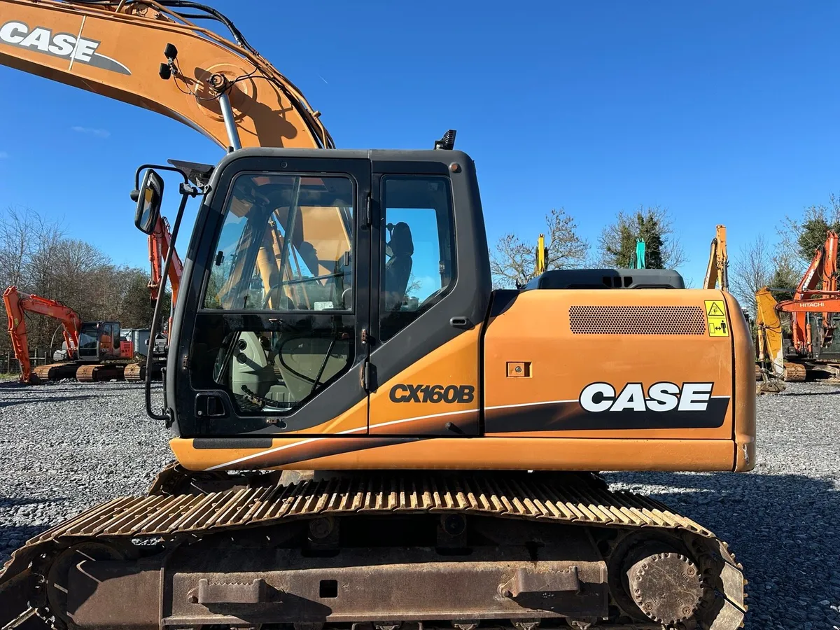 CASE CX160B 2011 - Image 2