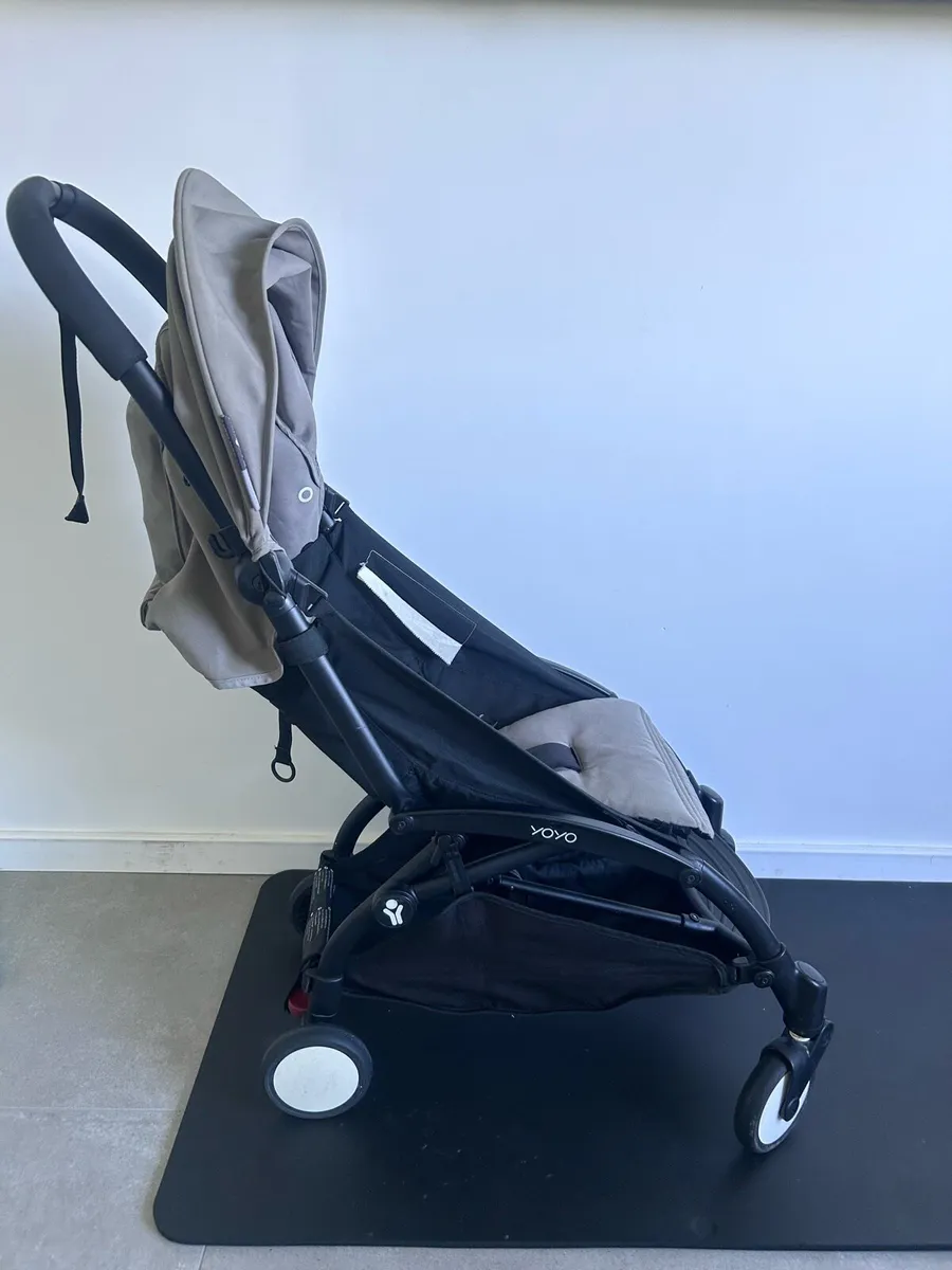 Baby zen yoyo with detachable bag and rain cover - Image 2