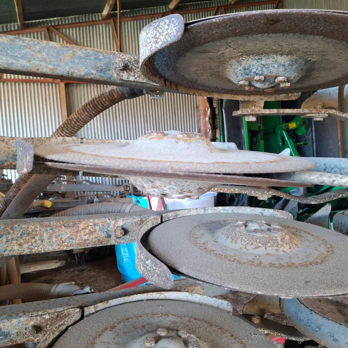 Horsch Pronto - Image 2