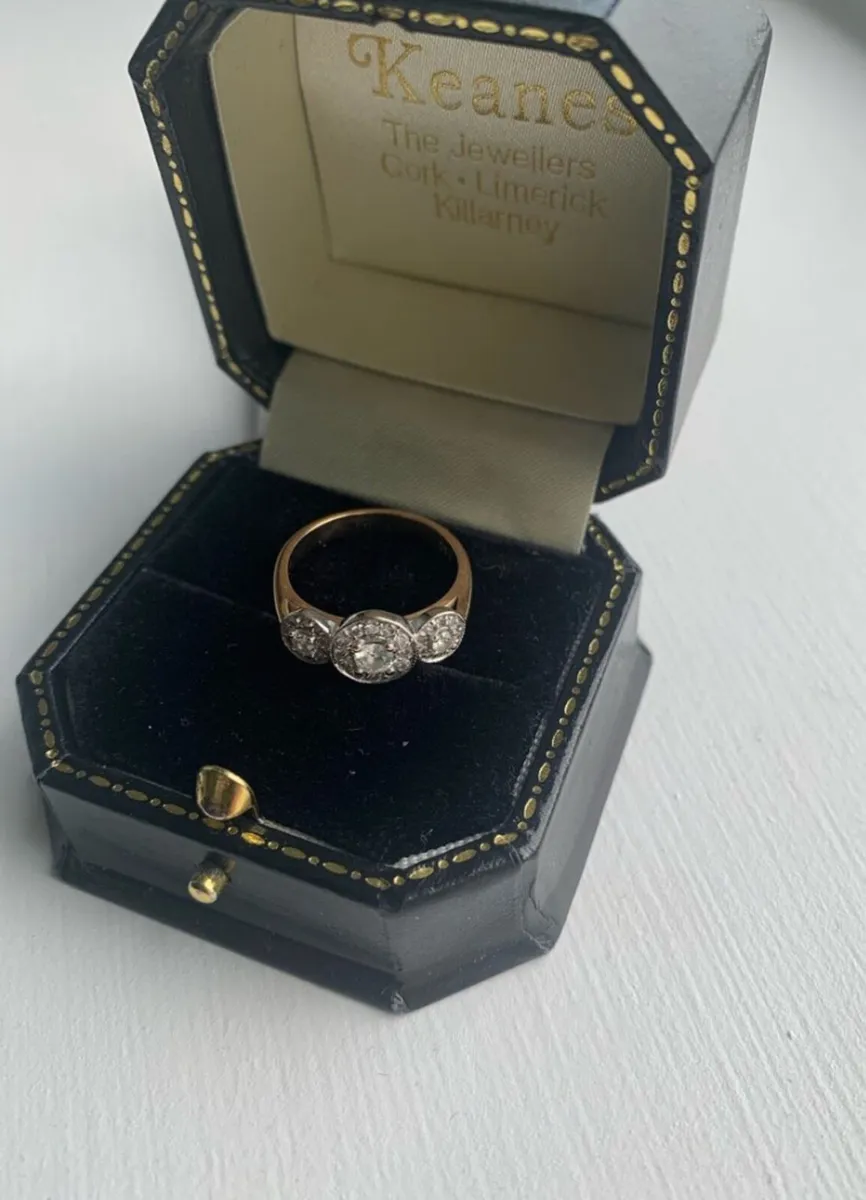 Diamond Halo Engagement ring - Image 4