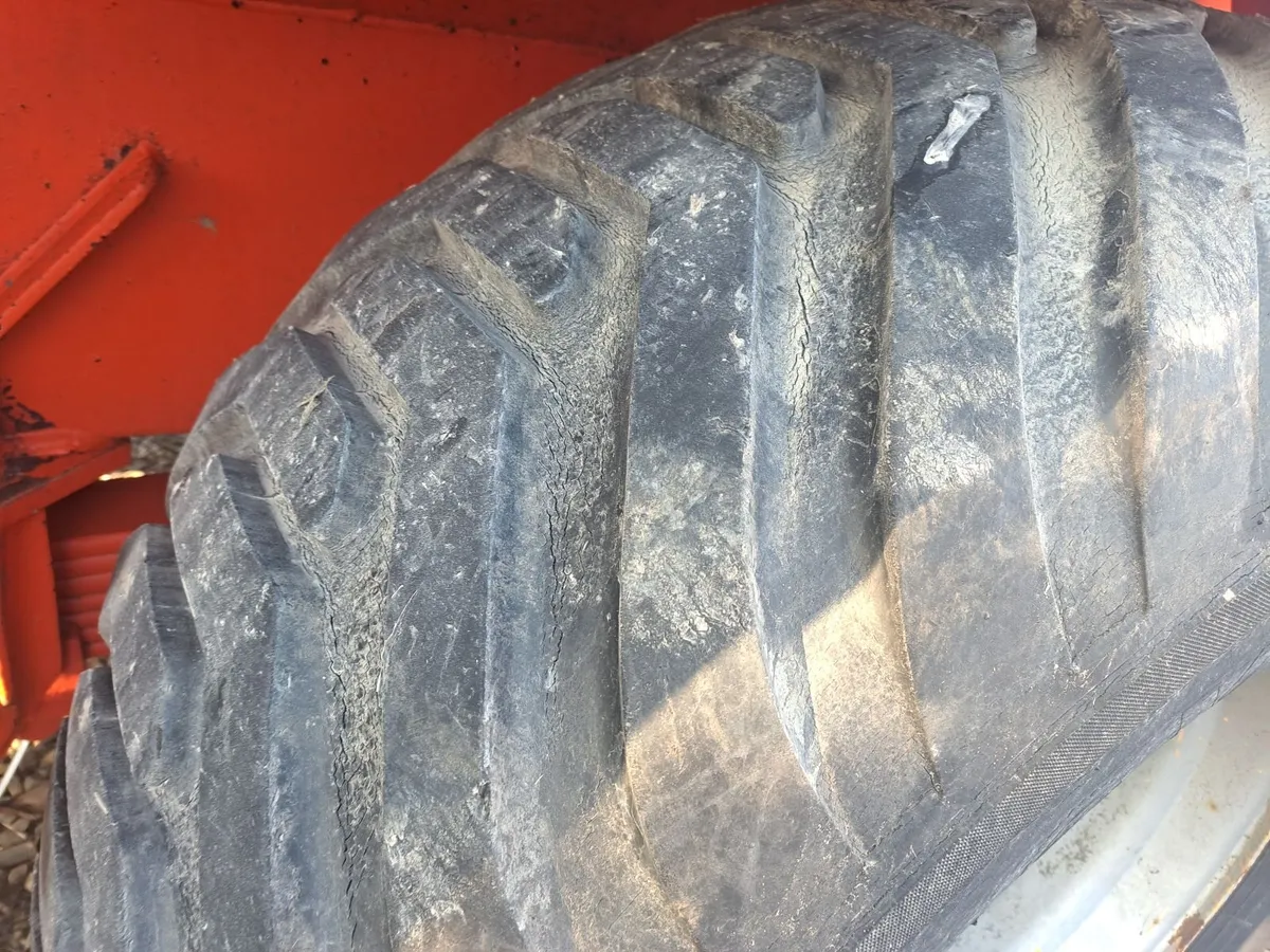 Slurry Spreader - Image 2