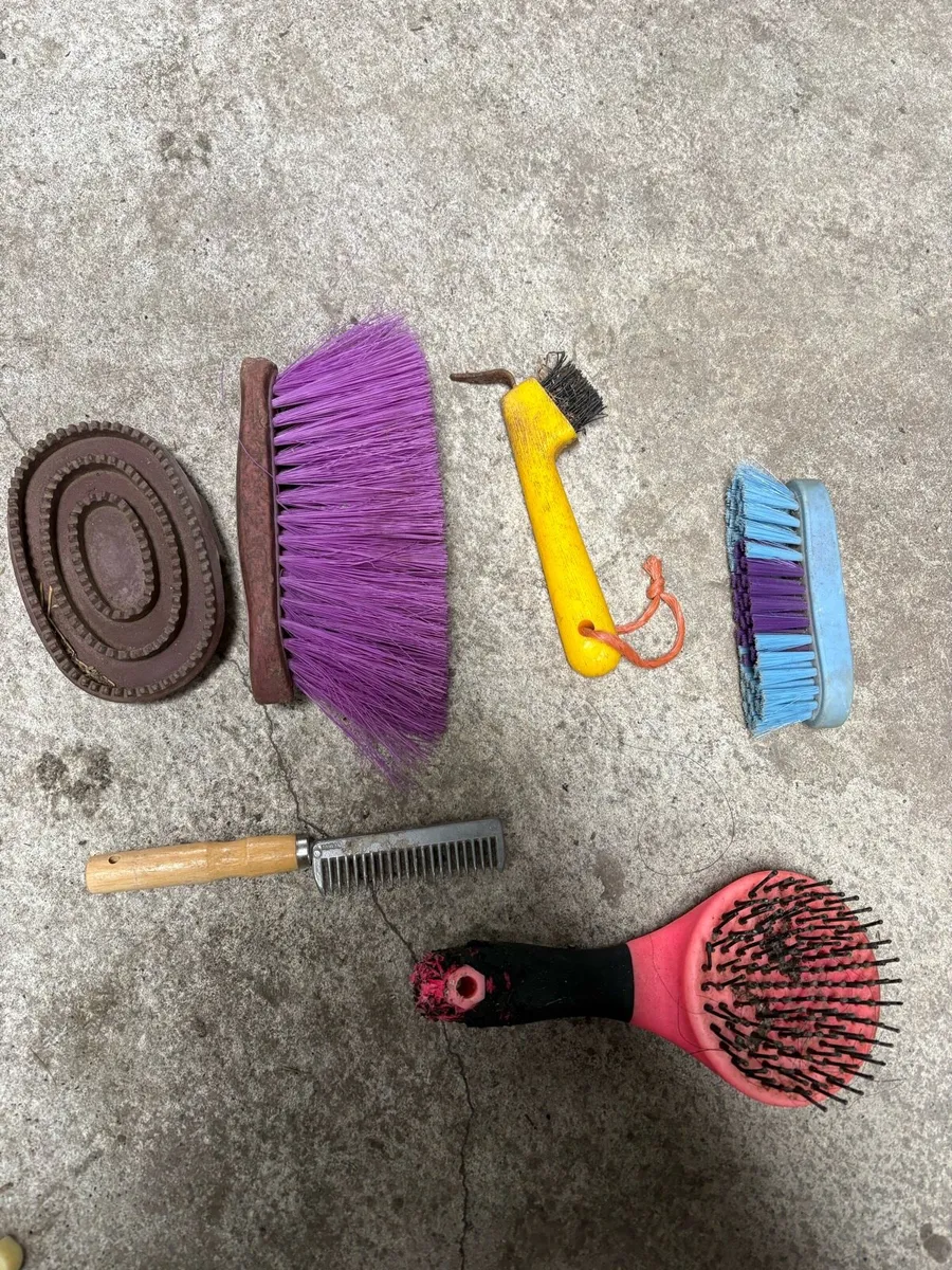 tack clear out - Image 3