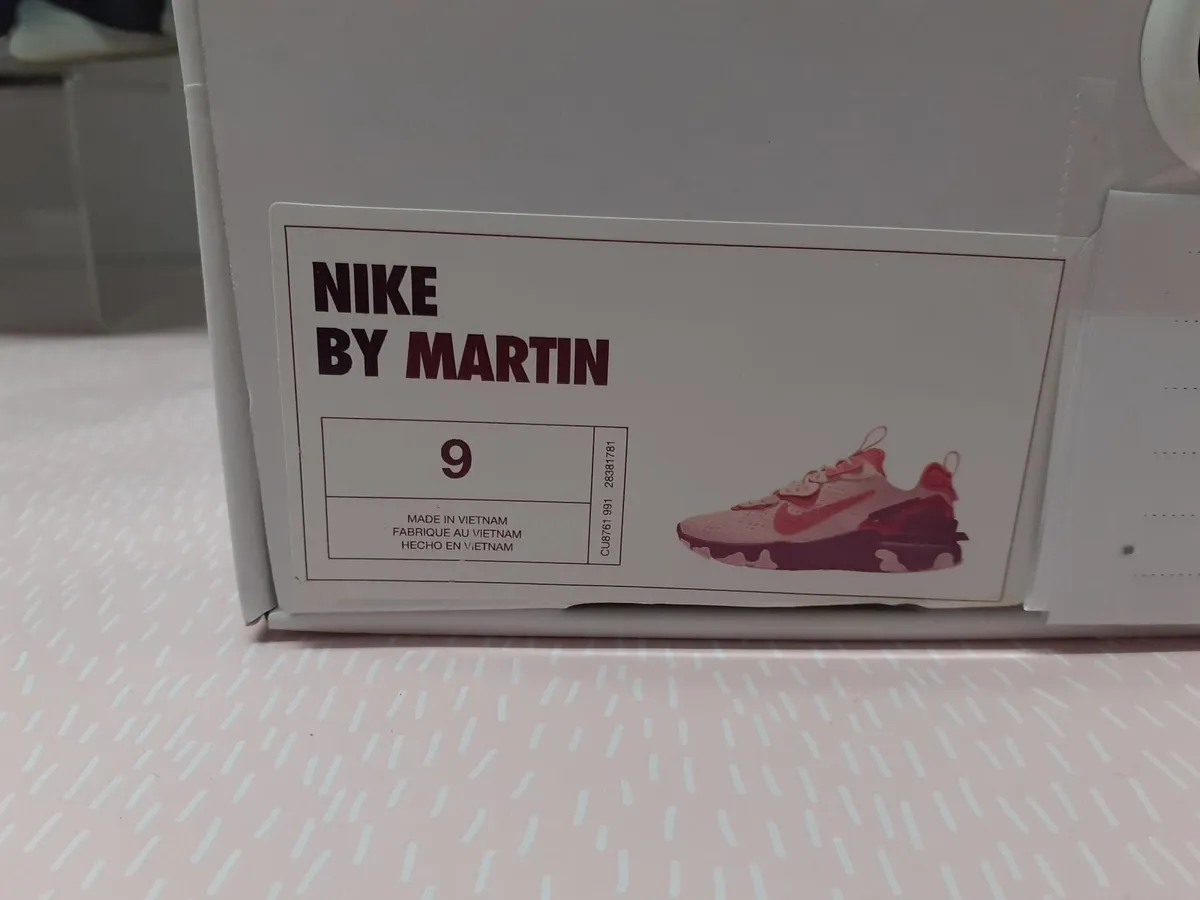 Online Auction Of A  footwear & More! - Image 2