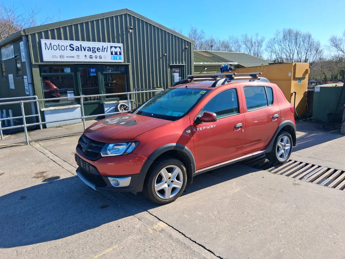 2016 DACIA   STEPWAY  1.5 DCI (for parts only) - Image 1