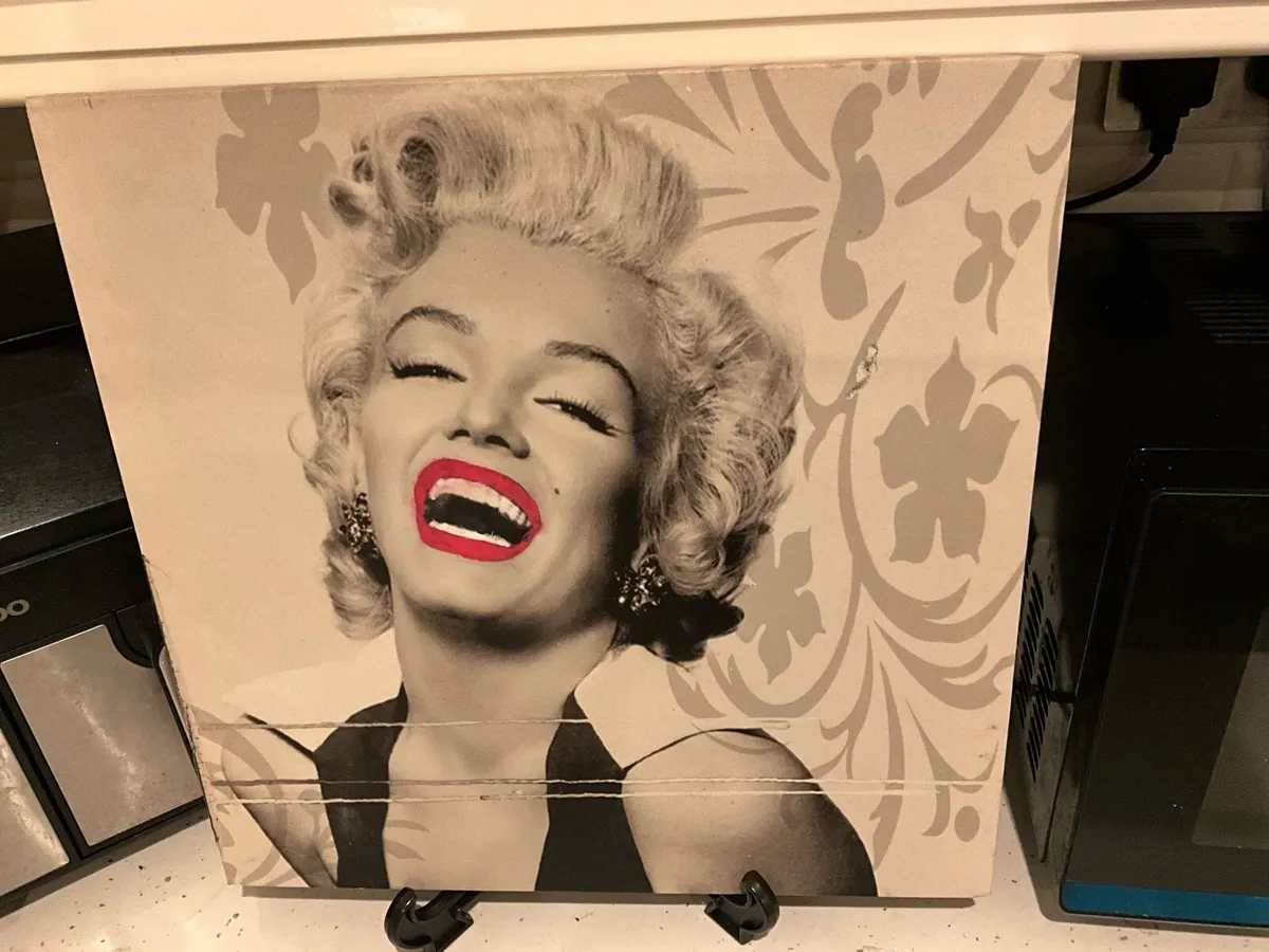 Canvas on Wood Picture of Marilyn Monroe - Image 2
