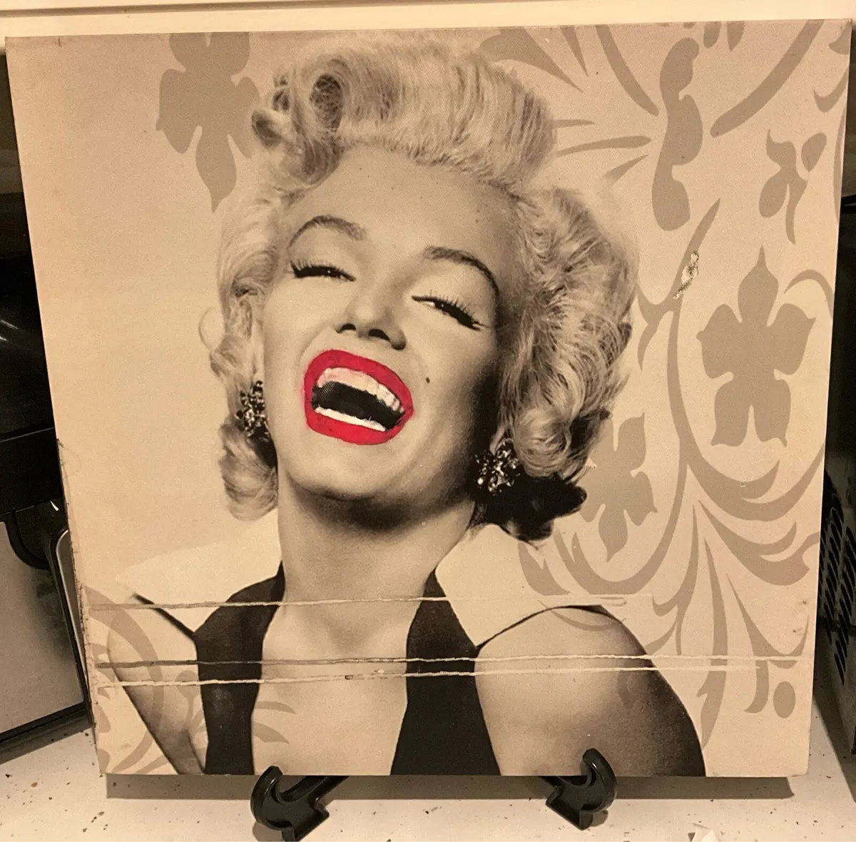 Canvas on Wood Picture of Marilyn Monroe - Image 4