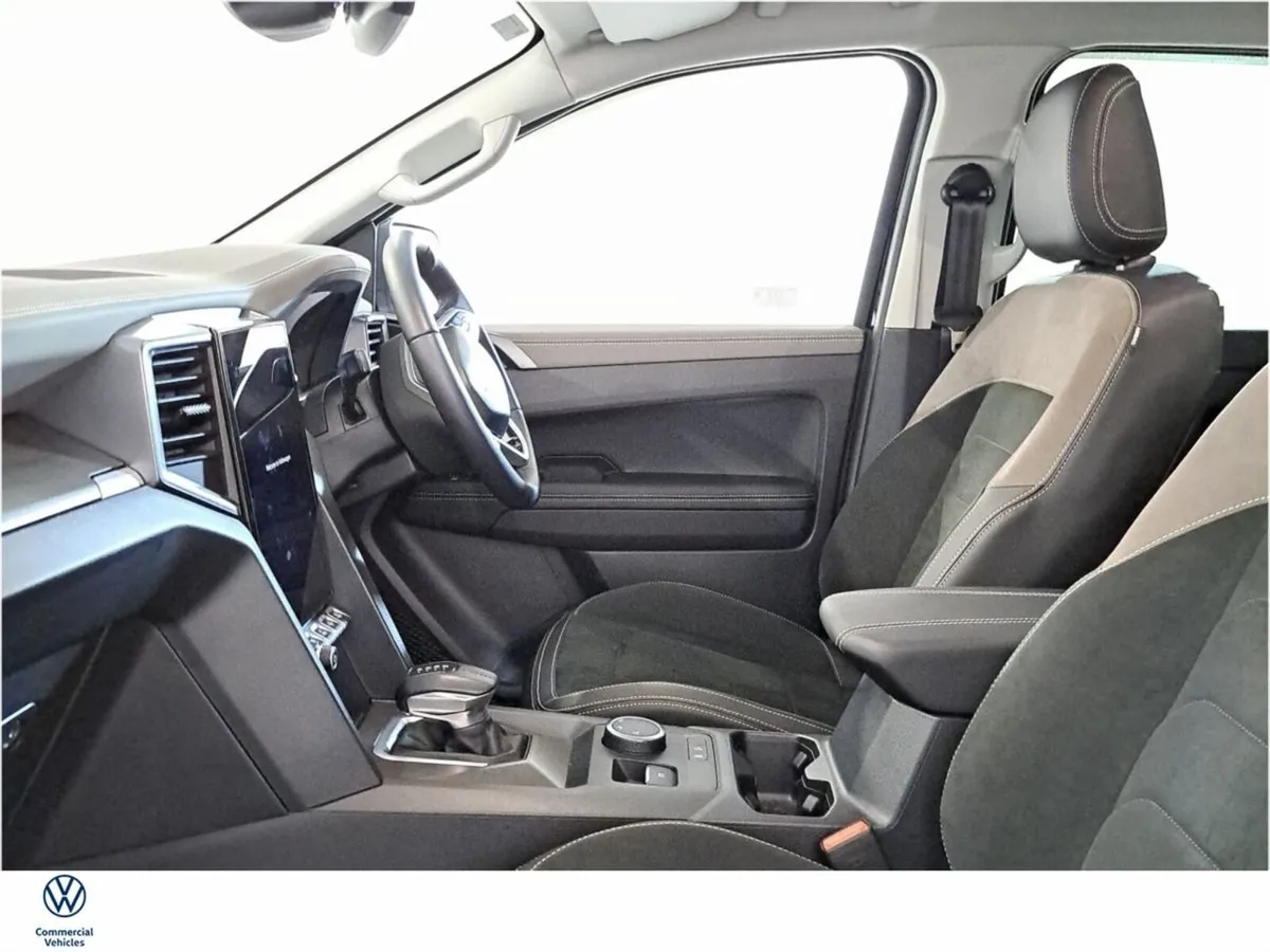 Volkswagen Amarok STYLE 2.0 202BHP  A10A 4D - Image 4