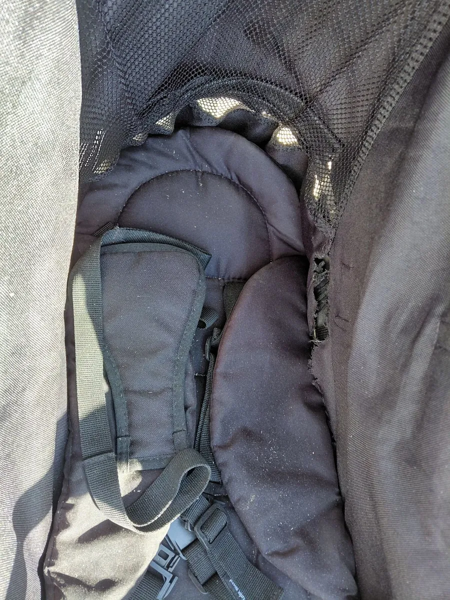 Out and about double nipper - Image 2