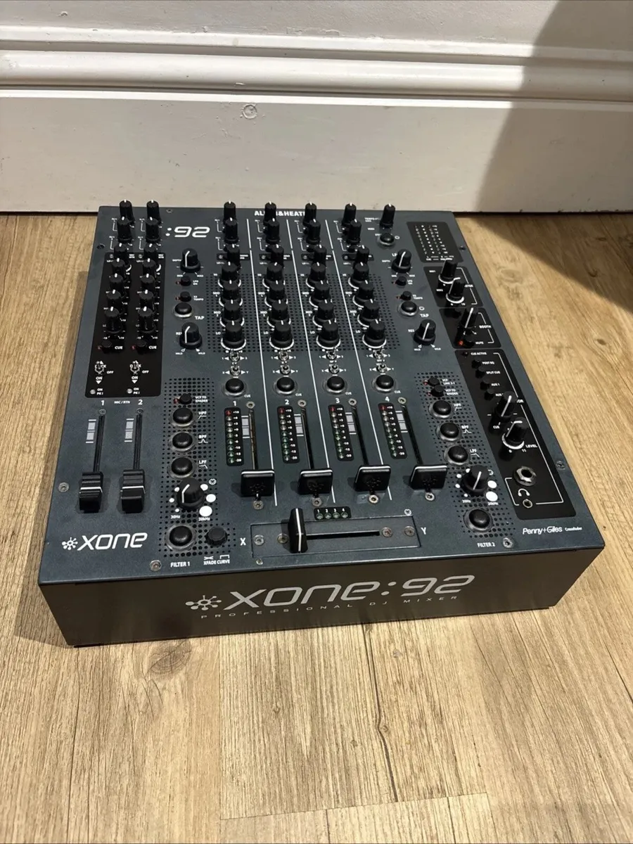 Allen & Heath Xone 92 Xone:92 4 Channel DJ Mixer - Image 1