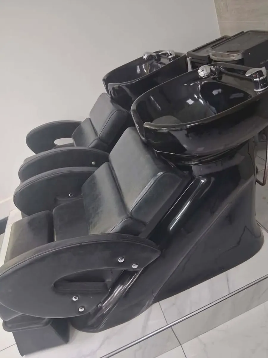 Salon Furniture - Image 2