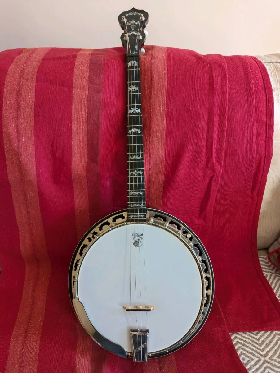 Tenor Banjo - Image 1