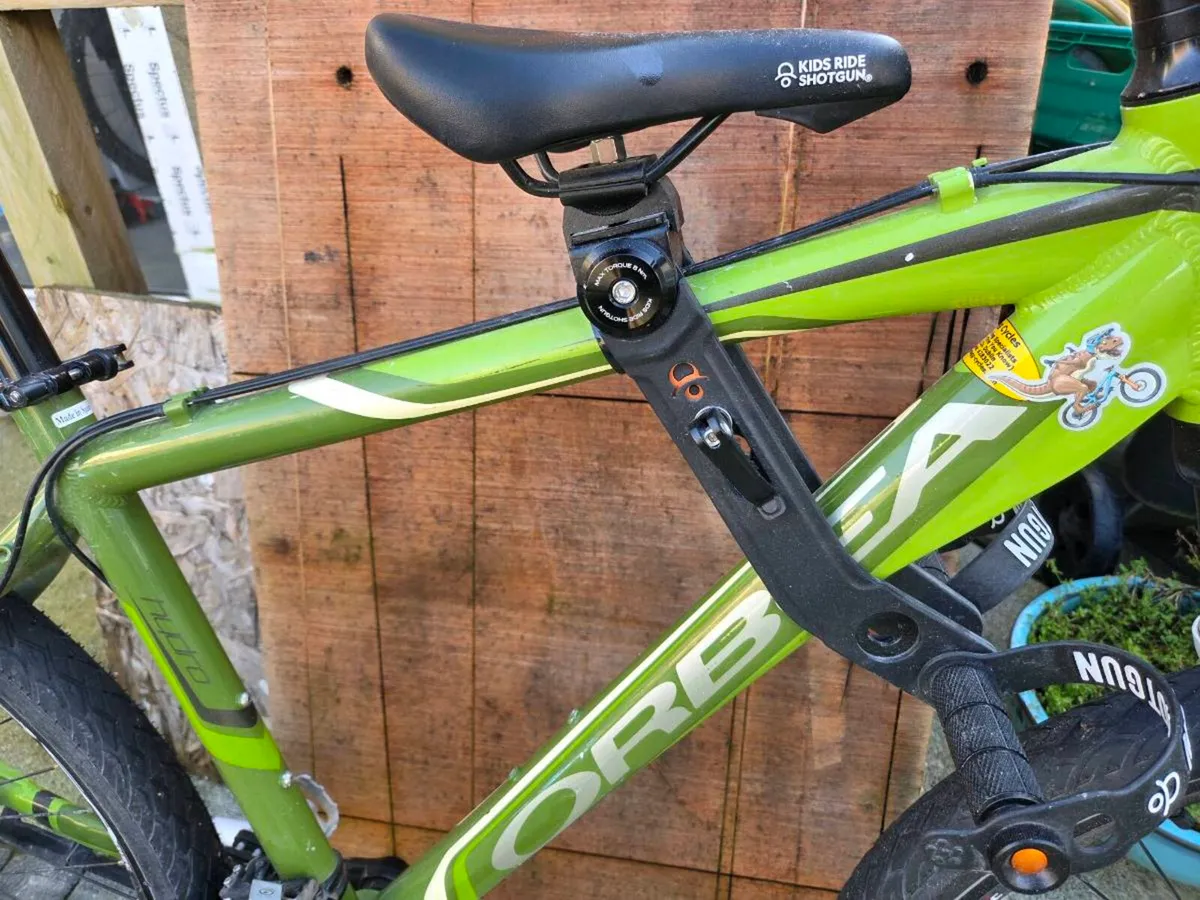 Kids ride shotgun seat - Image 3