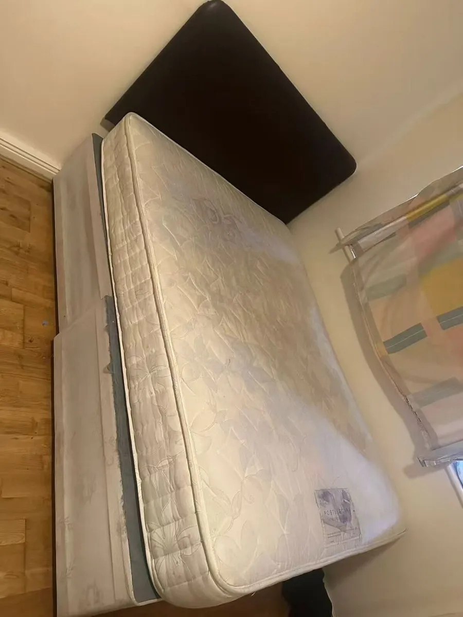 double bed - Image 1