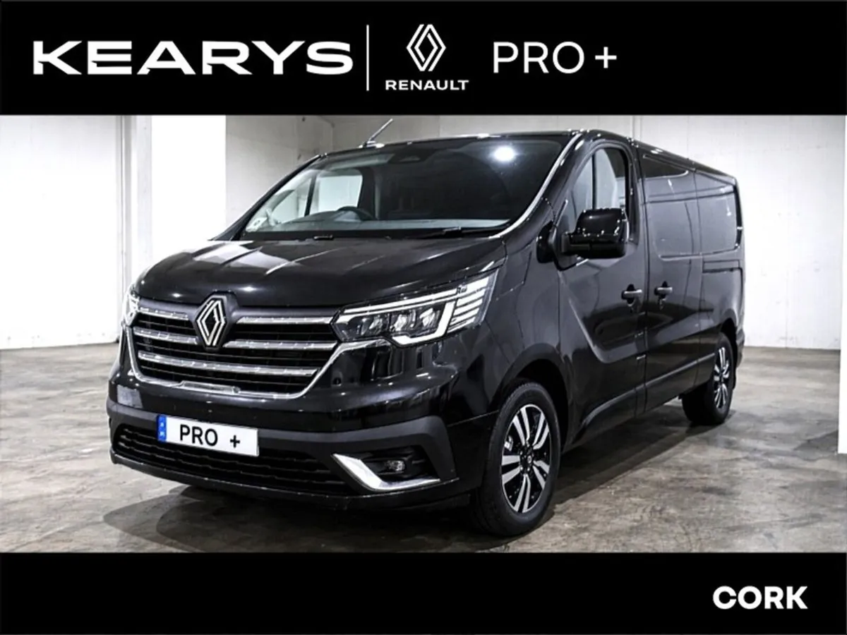Renault Trafic LL30 Blue dCi 170 Extra Sport Panel - Image 1