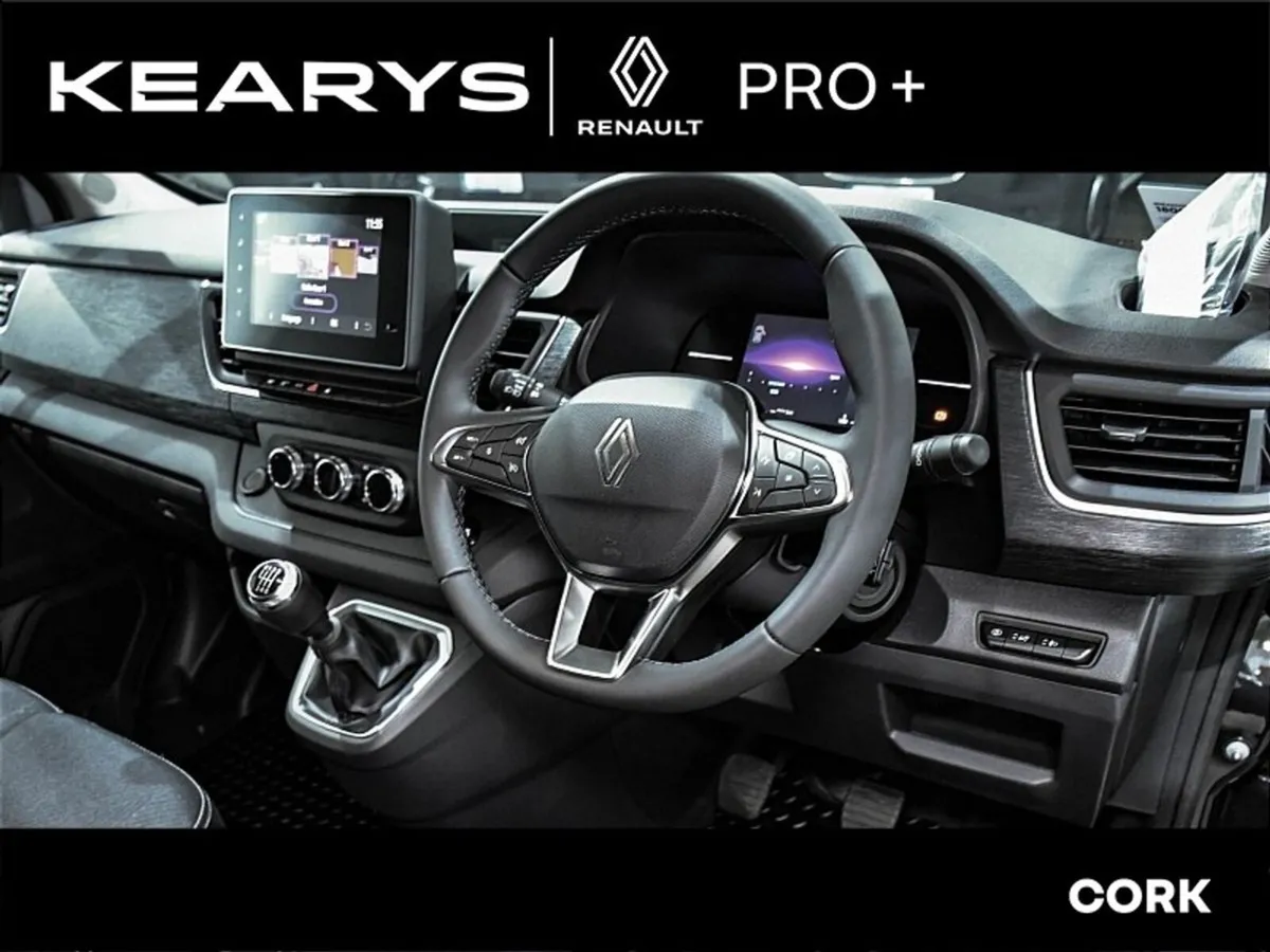 Renault Trafic LL30 Blue dCi 170 Extra Sport Panel - Image 4