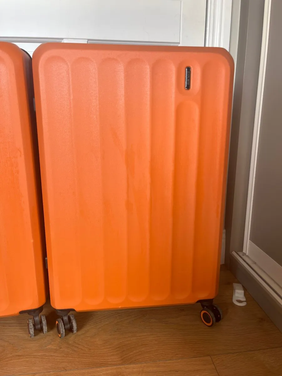 2 Hard shell suitcases - Image 3