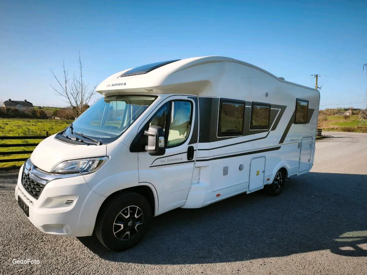 2021 ADRIA "island bed" - Image 1