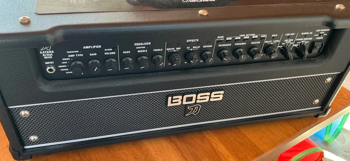 Boss katana Artist gen 3 100 watt amp head - Image 1