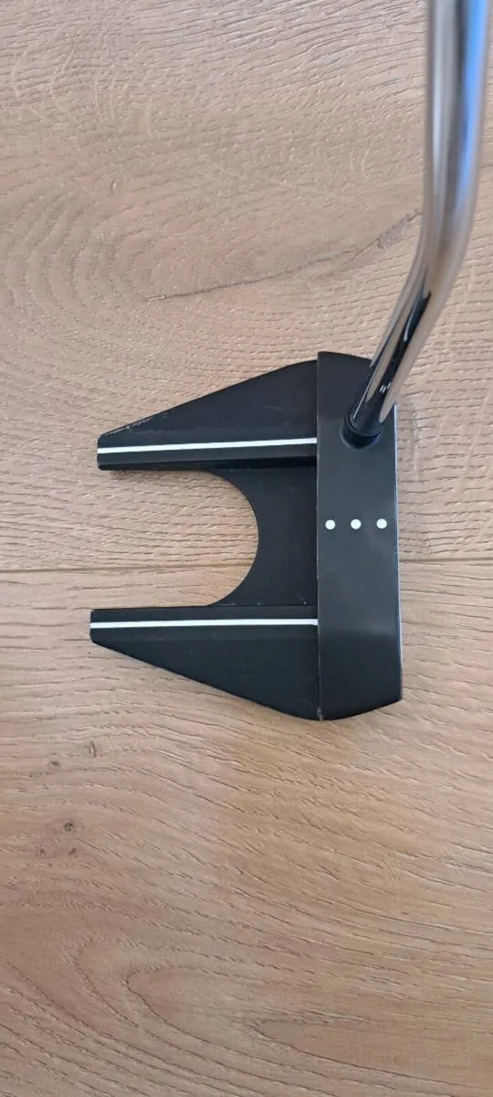 Odyssey Stroke Lab Black 7 Putter / 33 Inch - Image 1