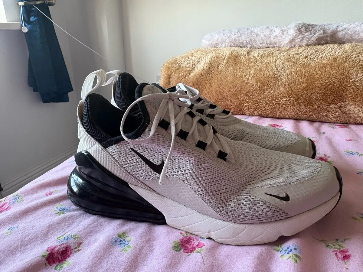 Air max 270s - Image 1