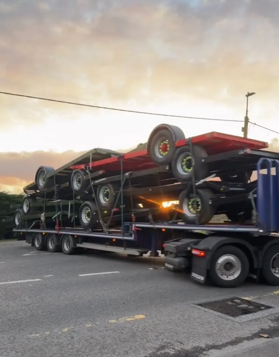 7t and 9t low loaders - Image 1